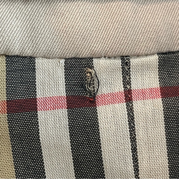 BURBERRY VINTAGE CLASSIC NOVA CHECK LINED TRENCH COAT - Picture 13 of 16